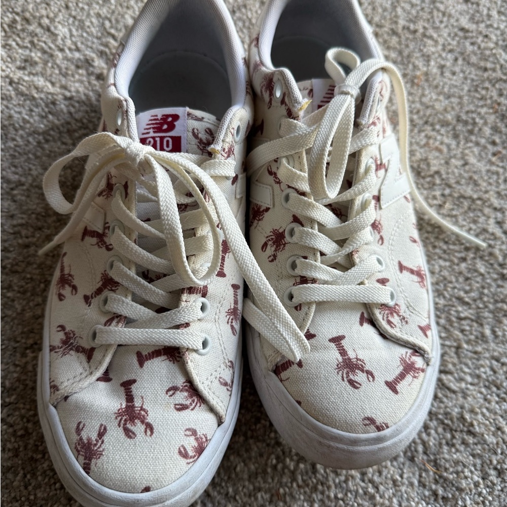 New Balance 210 Lobster Print Sneaker Size 6 Men’s Athletic Shoes Womens 7.5 US